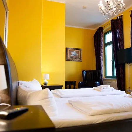 Aurelia Flora Guest house 3*